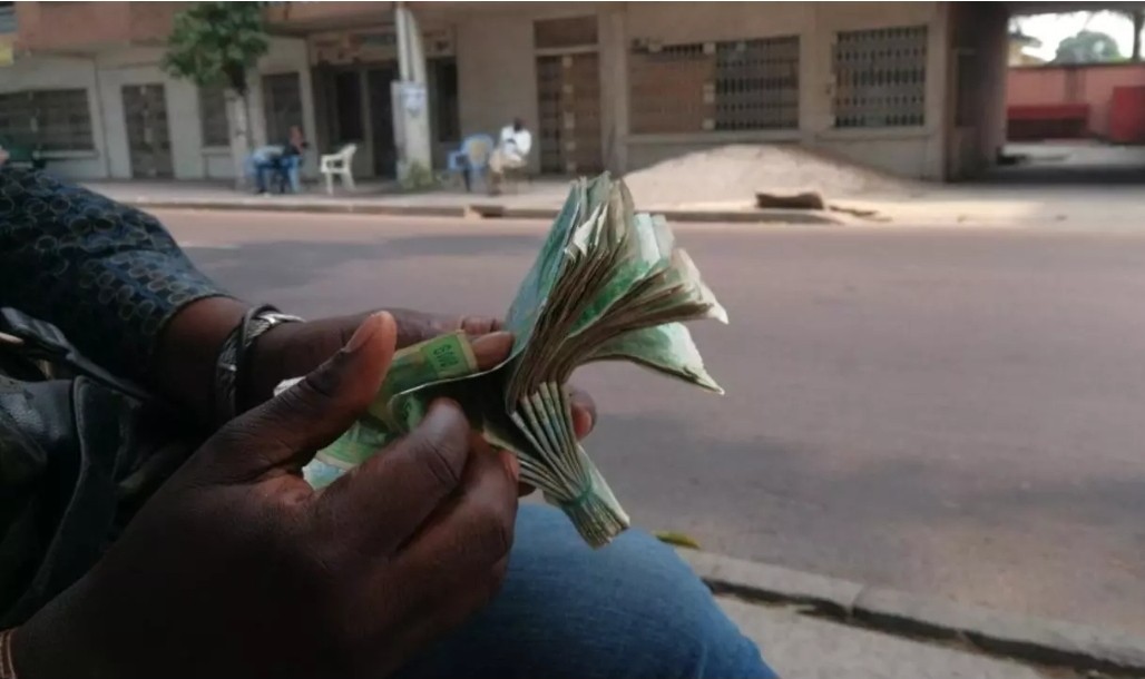 Mali: importante saisie dans le trafic de faux billets, un marabout arrêté