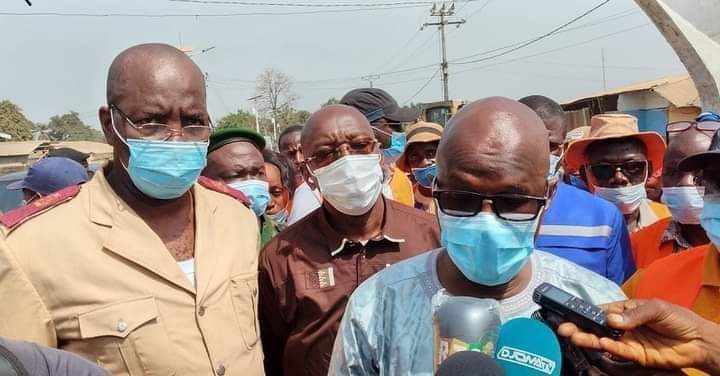 Déguerpissement et pose des dalettes à Kaloum : ‘’c’est un programme présidentiel’’ (Ibrahima Kourouma, ministre) 