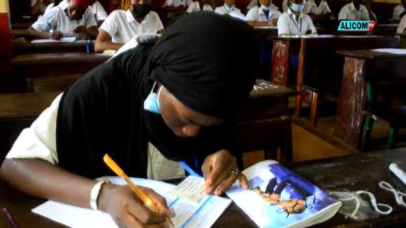 ÉDUCATION/ Le lancement des épreuves du baccalauréat unique session 2021