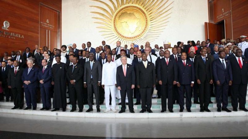 LA CEDEAO ET L&rsquo;UNION AFRICAINE /appelle la libération immédiate et sans condition du Président Alpha Condé