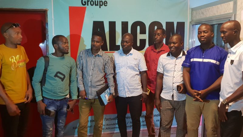Médias :Une mission conjointe dans les locaux du site Web WwwAlicomGuinée.com.