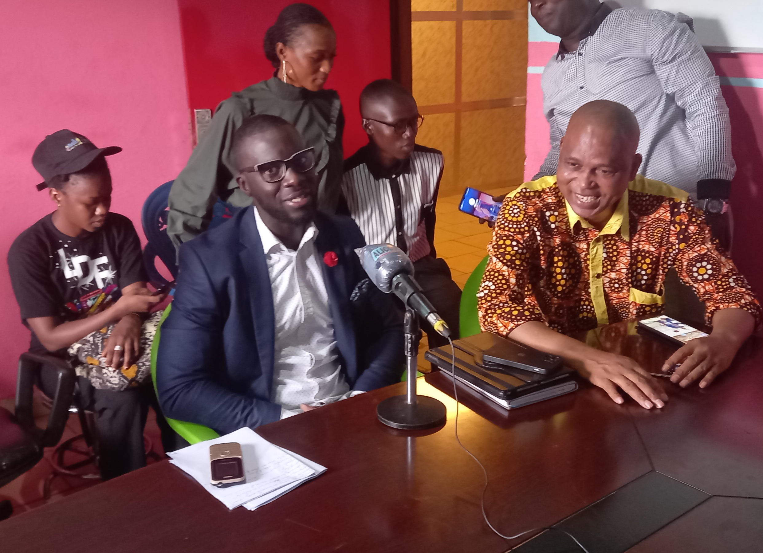 Partenariat/ Barry angola PDG de kebo pêche dans les locaux d&rsquo;Alicom Guinée.