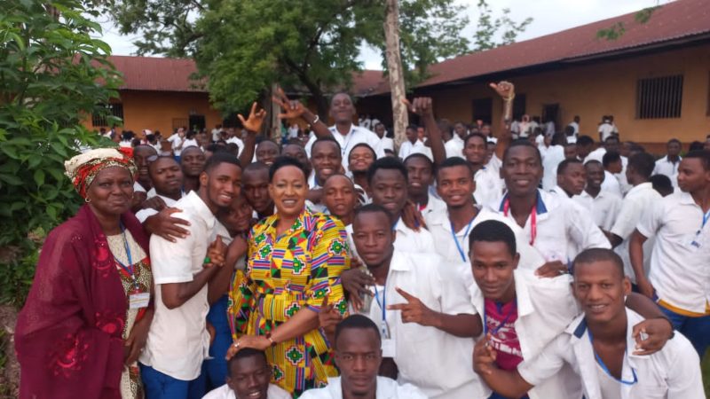 Resultats Baccalauréat 2022: C&rsquo;est un exploit pour la ville de fria selon la directrice préfectorale de l&rsquo;éducation Raby condé.