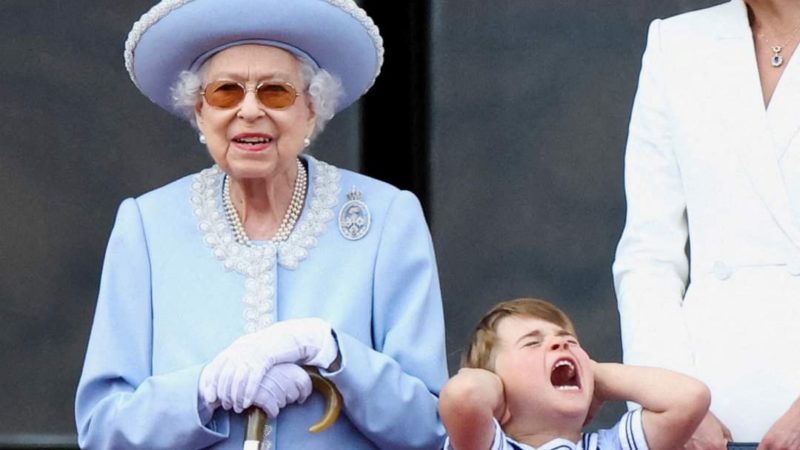 PAGE NOIRE/ La reine Elizabeth II d&rsquo;Angleterre est décédée aujourd&rsquo;hui à l&rsquo;âge de 96 ans !