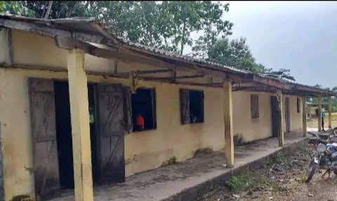 Morbayah/L&rsquo;état pas du tout commode et piteux de l&rsquo;école primaire de Maleah. Négligée et abandonnée au su et au vu des autorités…