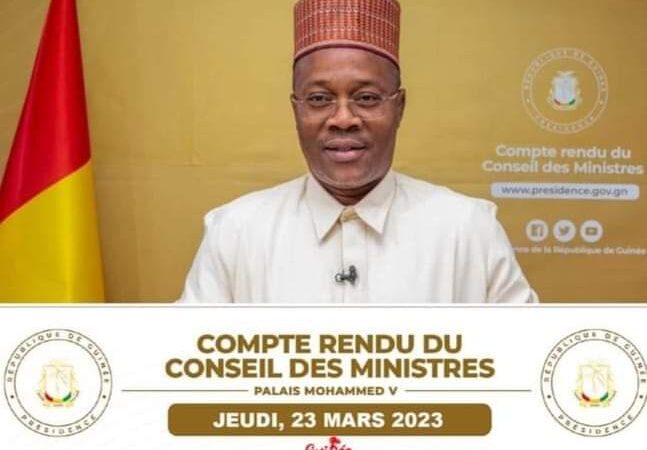 POLITIQUE EN GUINÉE: 𝐂𝐎𝐌𝐏𝐓𝐄 𝐑𝐄𝐍𝐃𝐔 𝐃𝐔 𝐂𝐎𝐍𝐒𝐄𝐈𝐋 𝐃𝐄𝐒 𝐌𝐈𝐍𝐈𝐒𝐓𝐑𝐄𝐒 𝐃𝐔 𝐉𝐄𝐔𝐃𝐈 𝟐𝟑 𝐌𝐀𝐑𝐒 𝟐𝟎𝟐𝟑