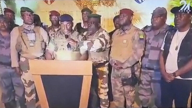 Gabon: après l&rsquo;annonce de la réélection d&rsquo;Ali Bongo, des militaires proclament l&rsquo;annulation du scrutin