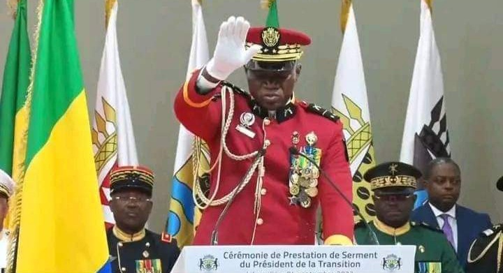 Gabon : liesse populaire après l&rsquo;investiture du président de la transition