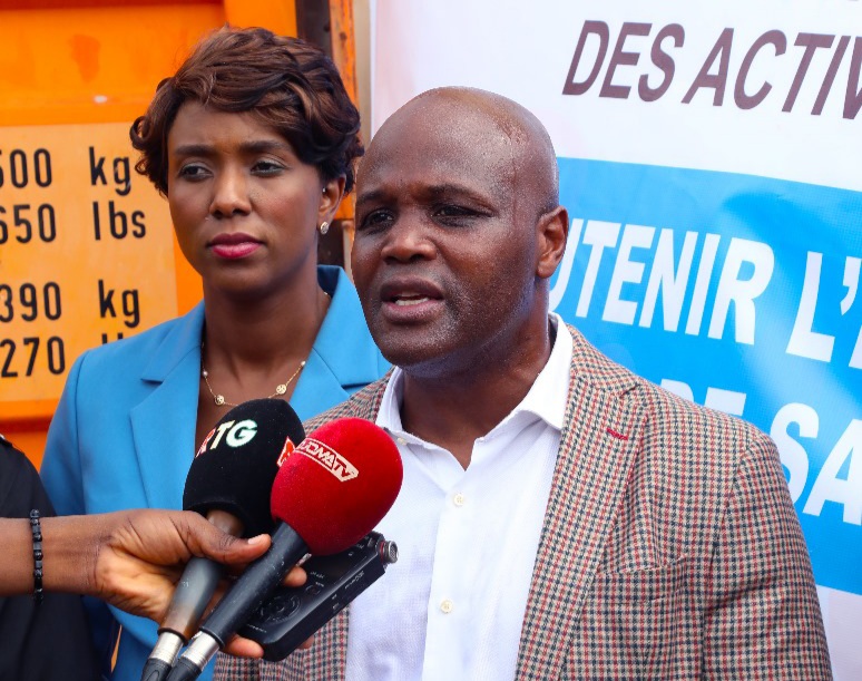 Lancement de la séance de sensibilisation sur la santé de la reproduction à la maison centrale de Conakry.