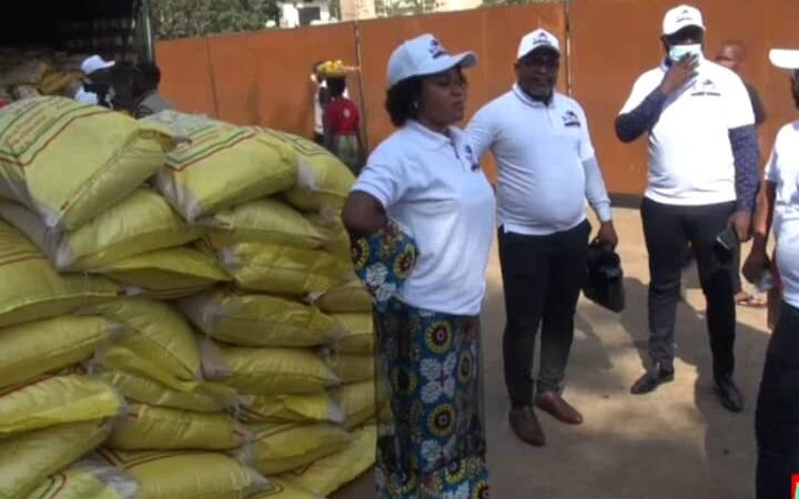 GUINÉE/ LA SOCIETE DE CONSTRUCTION ET DE PRESTATION (SOCOP) VOLE  AU SECOURS DES SINISTRÉS DE KALOUM.