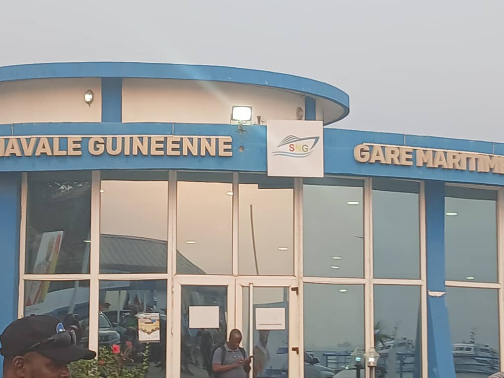 Mauvaise gestion de la Société Navale de Guinée : un obstacle à la traversée vers les îles