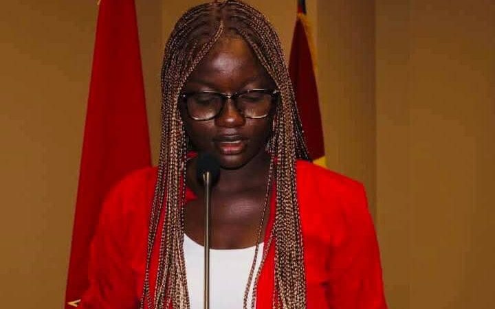 Fatoumata Allahwaly Sylla : Une voix culturelle de la RTG2 pour représenter la Guinée à Yaoundé