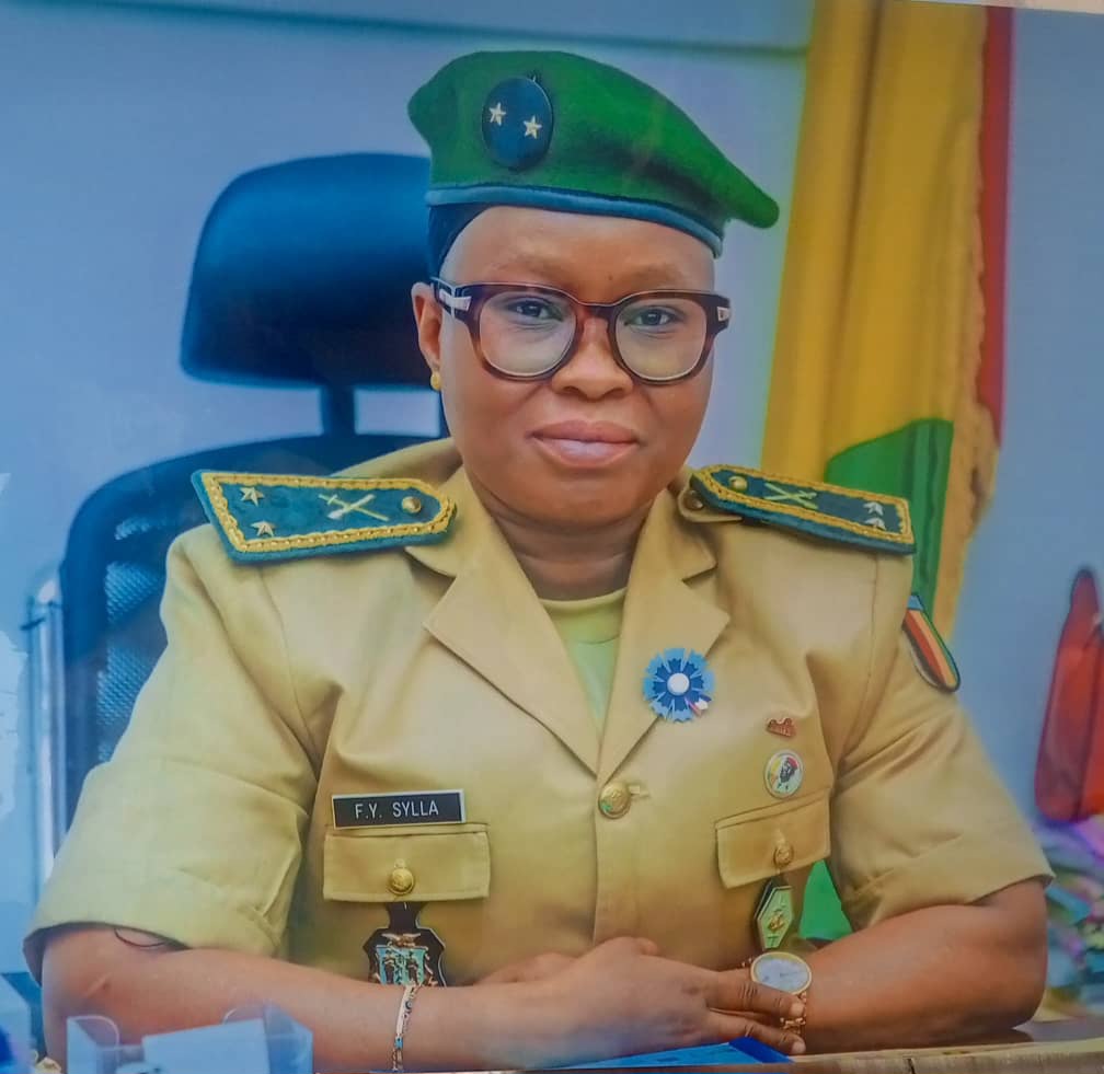 Générale Fatoumata Yarie Sylla : Une femme de vision à la tête des pensions militaires et anciens combattants en Guinée