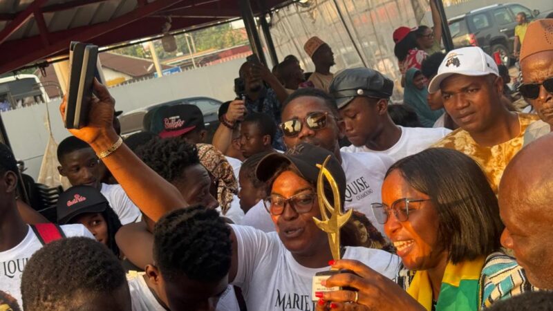 MARIE LOUISE OUAMOUNO SACRÉE LAURÉATE DU GRAND PRIX SICA 2025 À MALABO