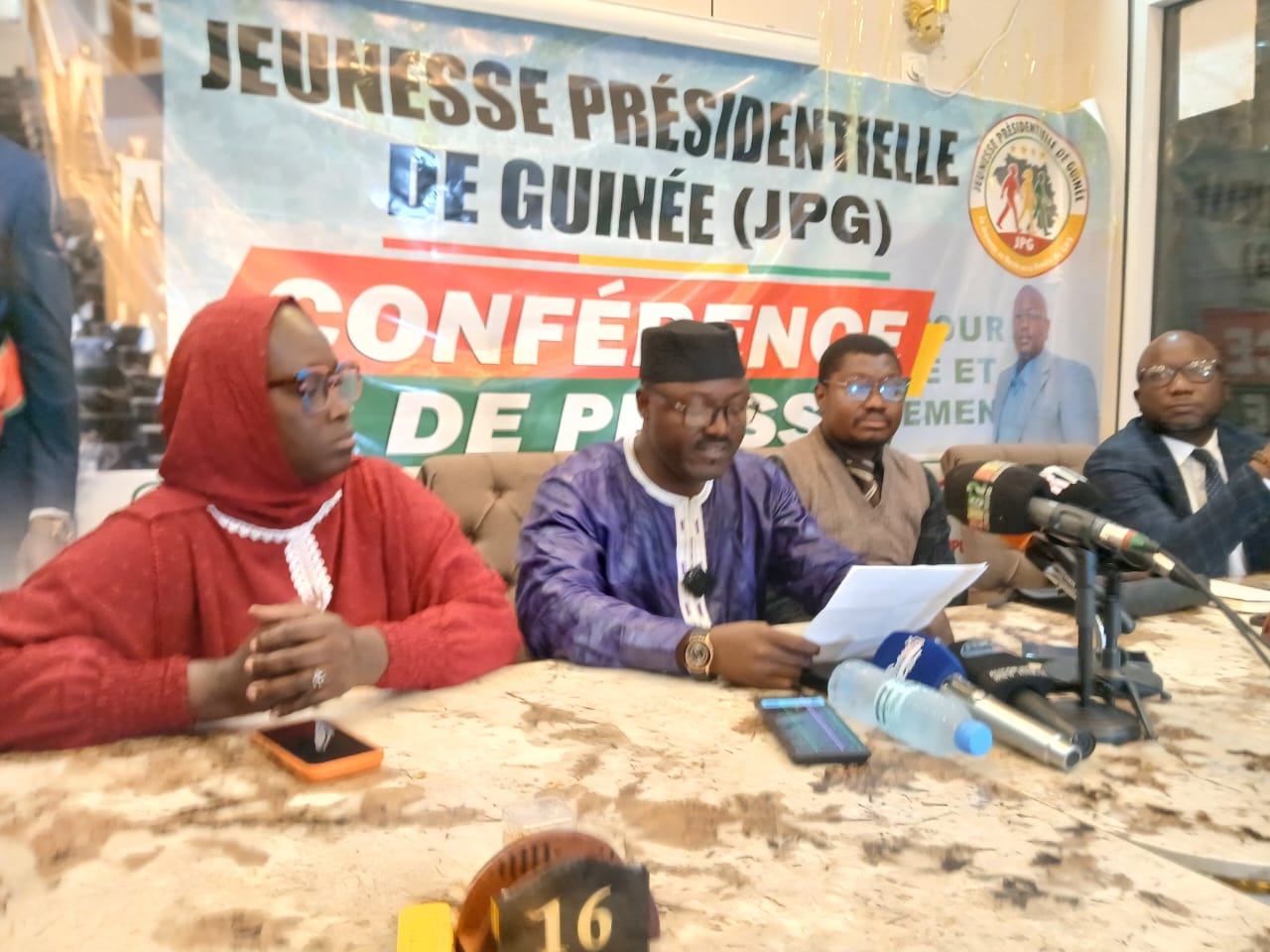 La Jeunesse présidentielle de Guinée appelle à plus de retenue