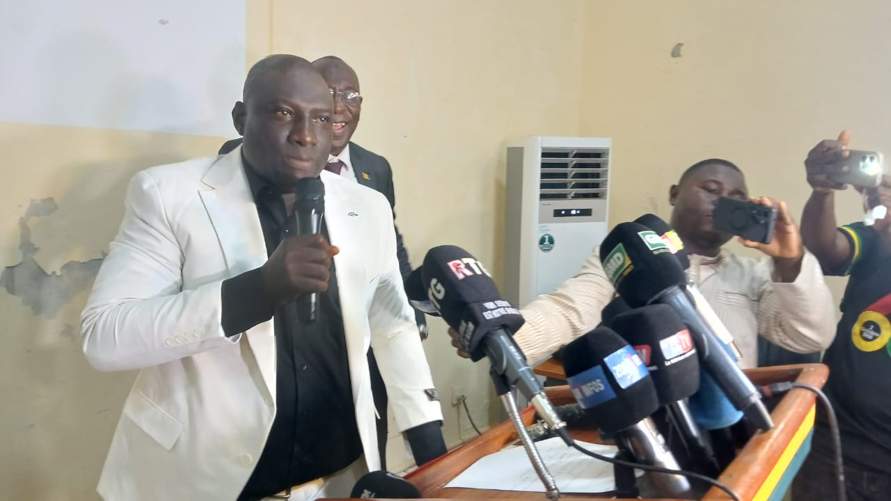 GUINÉE : FODÉ KEÏTA ÉLU À LA TÊTE DE LA CONFÉDÉRATION DES VENDEURS D’EAU MINÉRALE