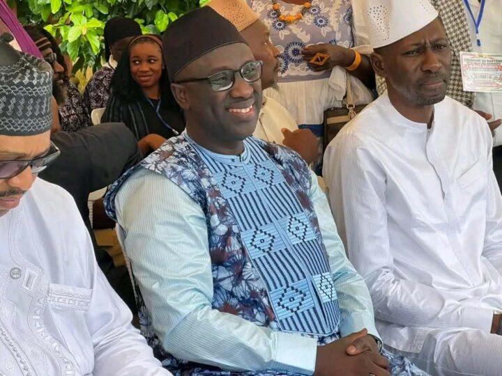 Matoto : Kemoko Dioubaté honoré de son vivant, son nom immortalisé à la salle des mariages